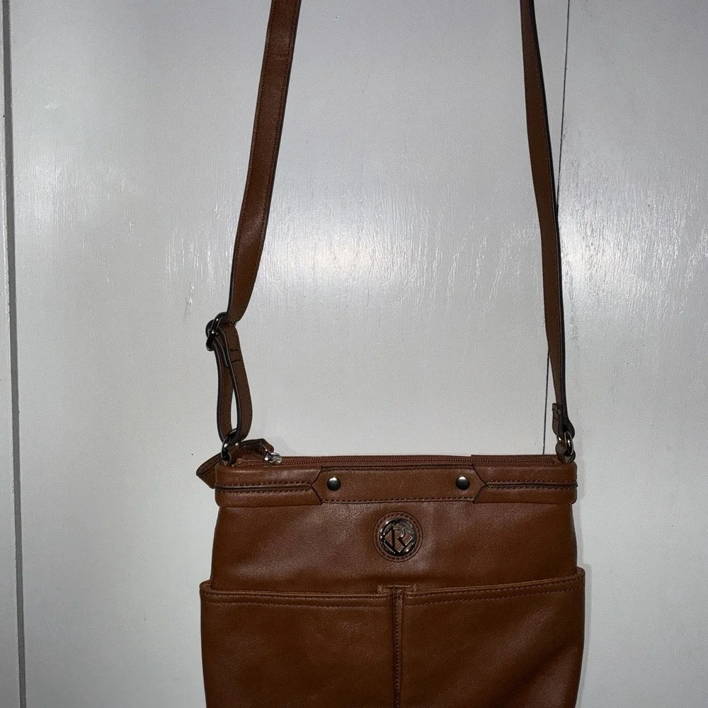Relic Soft Leather Brown Crossbody With Multi-pockets 10